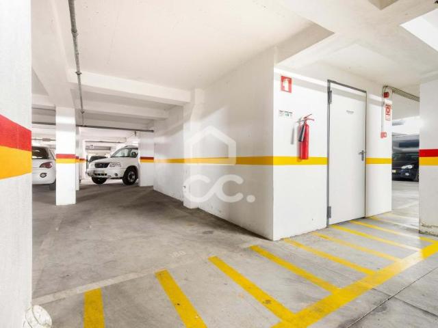 Garagem venda em Évora