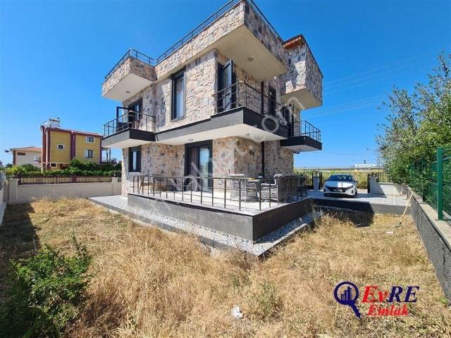 Ayvalik, Balikesir içerisinde satılık Villa
