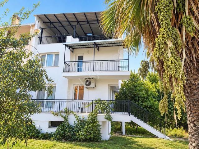 Düzce Mahallesi, Seferihisar içerisinde kiralık Villa