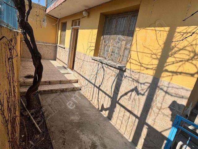 Alaşehir, Manisa içerisinde satılık Villa