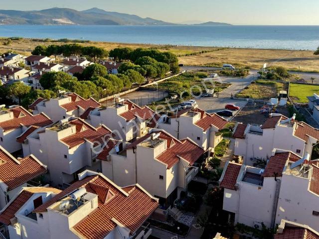 Kabakum Mahallesi, Dikili içerisinde satılık Villa