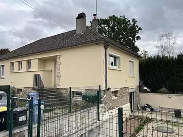 Maison location à Le Clos au Duc, Évreux
