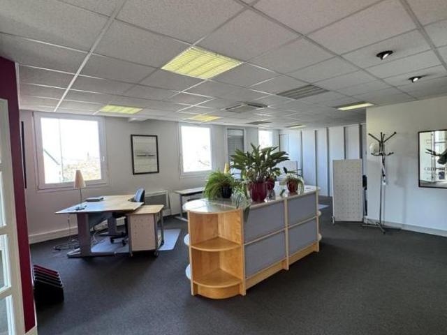 Bureau vente à Évreux, Evreux