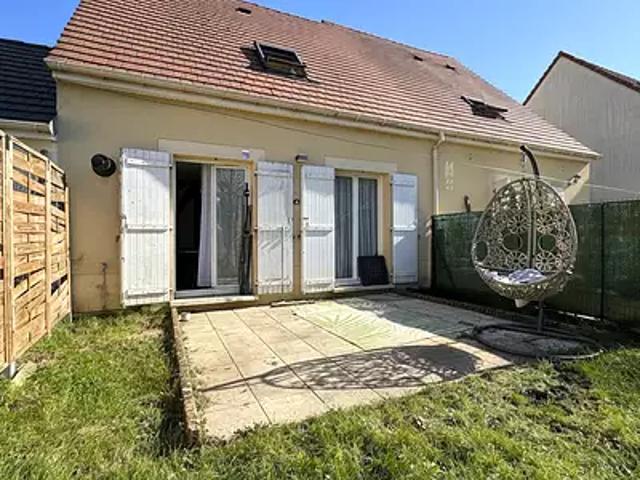 Maison vente à Évry, Petit-bourg