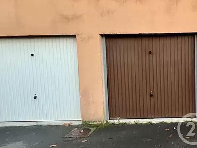 Garage location à Évry-Centre, Évry-Courcouronnes