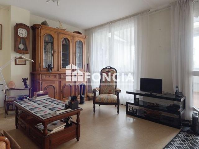 Appartement vente à Évry, Petit-bourg
