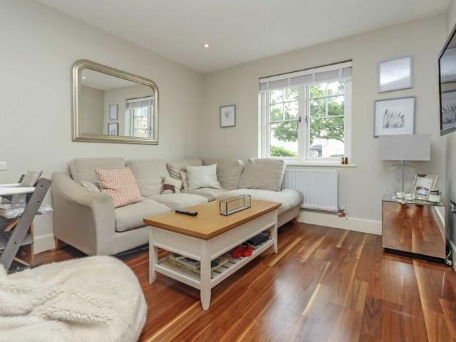 Apartment for rent in Royal Borough of Kingston upon Thames, Greater London