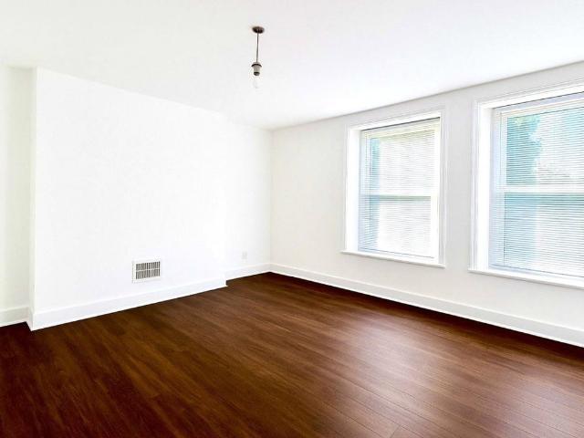 Apartment for rent in Surbiton, Greater London