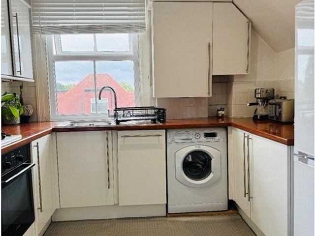 Apartment for rent in Tolworth, Greater London