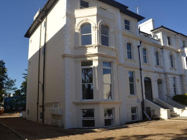 Apartment for rent in Oakhill, Greater London