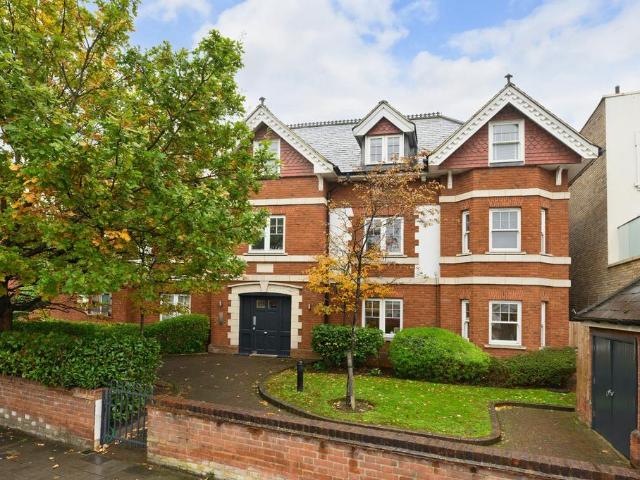 Apartment for rent in Royal Borough of Kingston upon Thames, Greater London