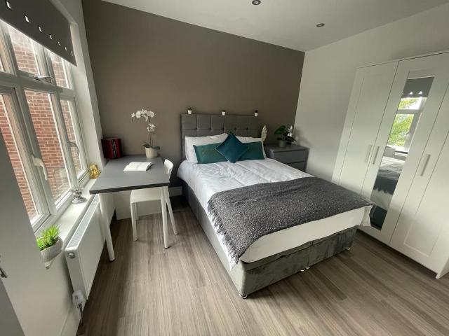 Apartment for rent in Royal Borough of Kingston upon Thames, Greater London