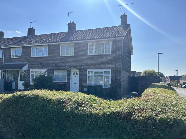 House for rent in West Green, Crawley