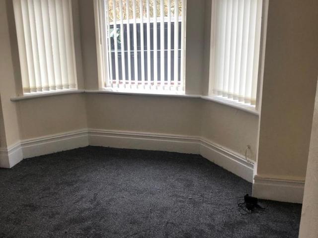 Apartment for rent in Crumpsall, Manchester