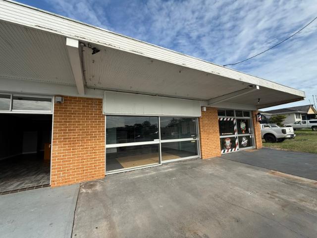 Retail for rent in Laurieton, New South Wales