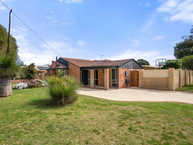House for sale in Cooloongup, Western Australia