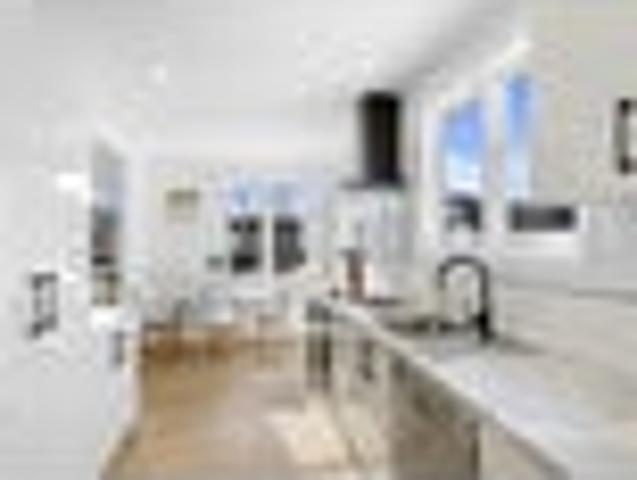 House for sale in Days Bay, Wellington