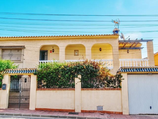 Casa en venta en Torrequebrada, Costa del Sol Occidental
