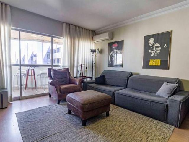 Apartamento venda em Região Geográfica Imediata do Distrito Federal, Região Integrada de Desenvolvimento do Distrito Federal e Entorno
