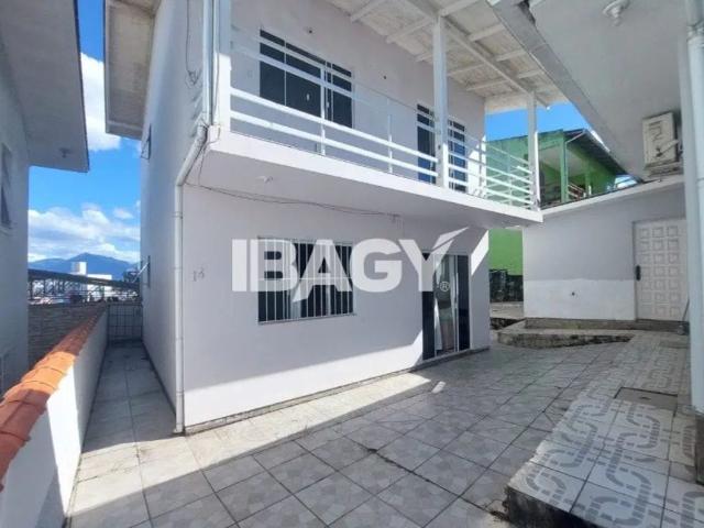 Apartamento aluguel em Fazenda Santo Antônio, São José