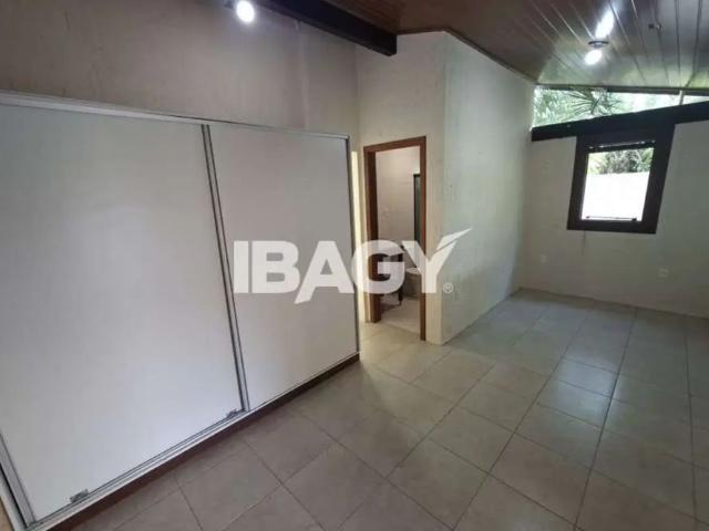 Apartamento aluguel em Rio Vermelho Norte, Florianópolis