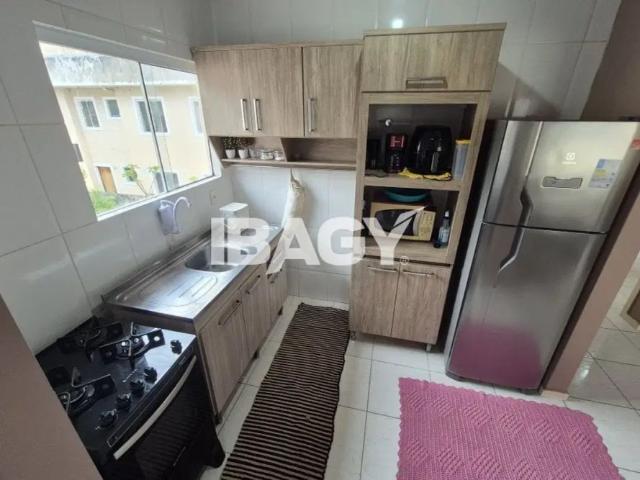 Apartamento aluguel em São Sebastião, Palhoça