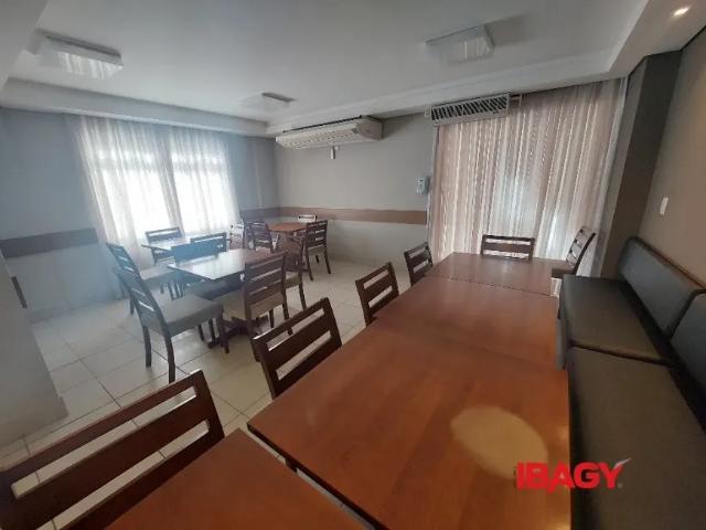 Apartamento aluguel em Região Geográfica Imediata de Florianópolis, Desterro