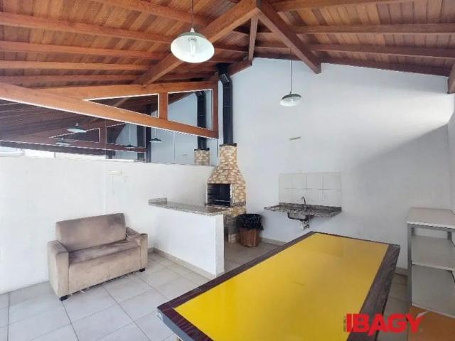 Apartamento aluguel em Serraria, São José