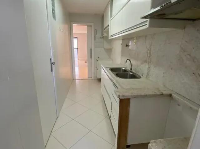 Apartamento venda em Região Geográfica Imediata de Salvador, Região Metropolitana de Salvador