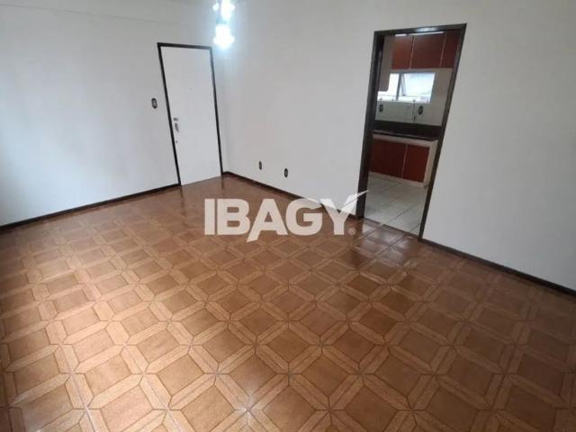 Apartamento aluguel em Barreiros, São José
