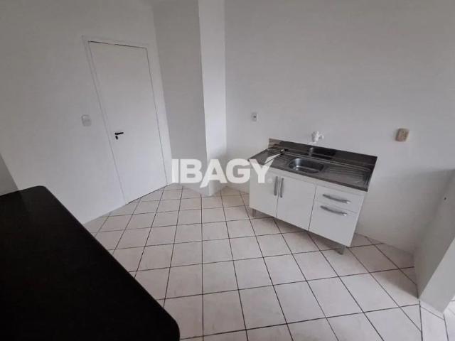 Apartamento aluguel em Kobrasol, São José