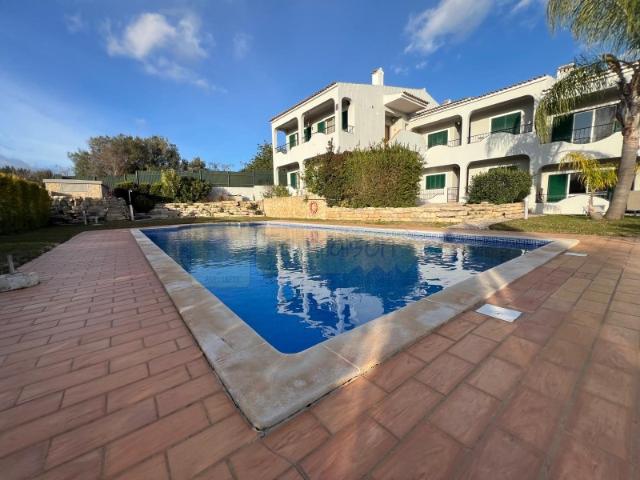 Apartamento venda em Areias de Almansil, Loulé