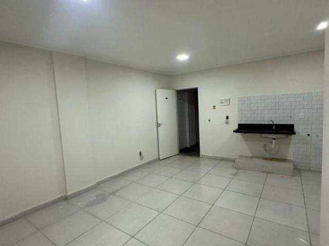 Apartamento venda em Região Geográfica Imediata do Distrito Federal, Região Integrada de Desenvolvimento do Distrito Federal e Entorno