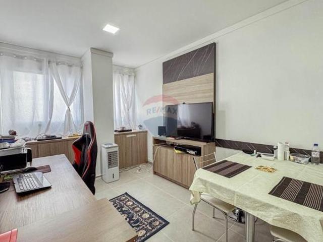Apartamento venda em Região Geográfica Imediata de Londrina, Londrina