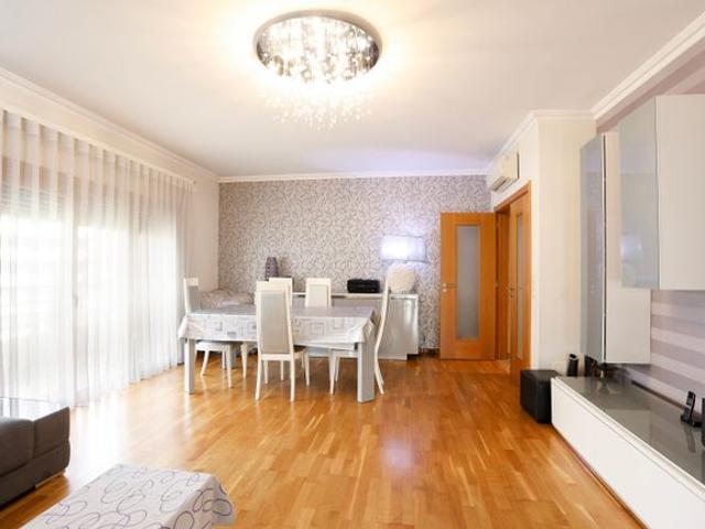 Apartamento venda em Colinas do Cruzeiro, Odivelas
