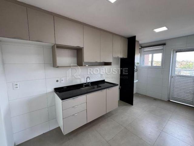 Apartamento venda em Botucatu, Região Geográfica Intermediária de Bauru
