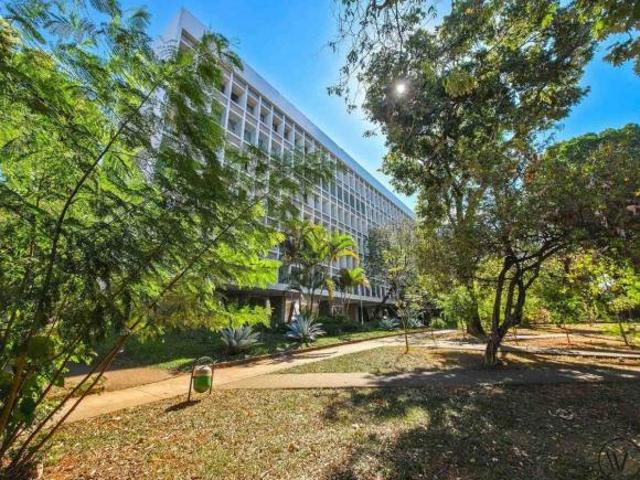 Apartamento venda em Região Geográfica Imediata do Distrito Federal, Região Integrada de Desenvolvimento do Distrito Federal e Entorno