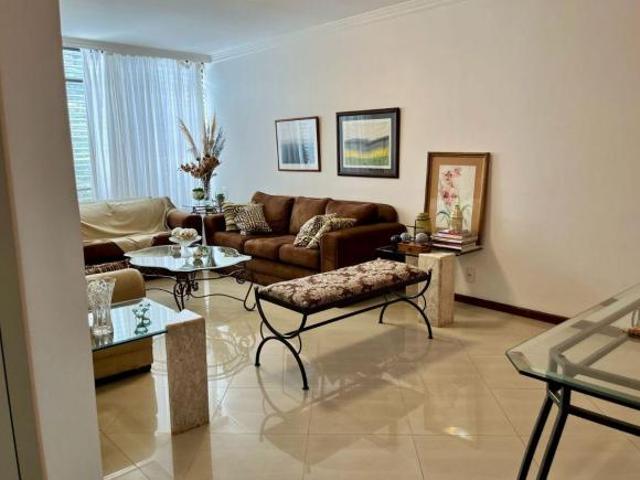 Apartamento venda em SQS 308, Plano Piloto