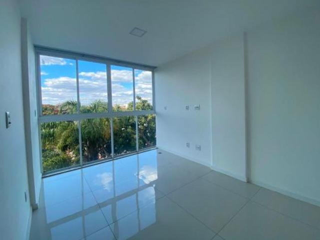 Apartamento venda em Região Geográfica Imediata do Distrito Federal, Região Integrada de Desenvolvimento do Distrito Federal e Entorno