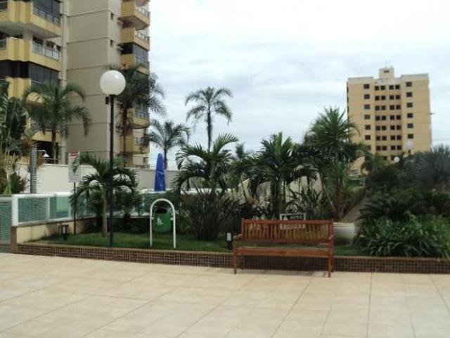 Apartamento venda em Região Geográfica Imediata do Distrito Federal, Região Integrada de Desenvolvimento do Distrito Federal e Entorno