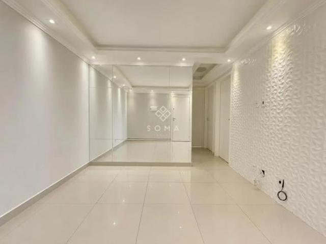 Apartamento venda em Região Geográfica Imediata do Distrito Federal, Região Integrada de Desenvolvimento do Distrito Federal e Entorno