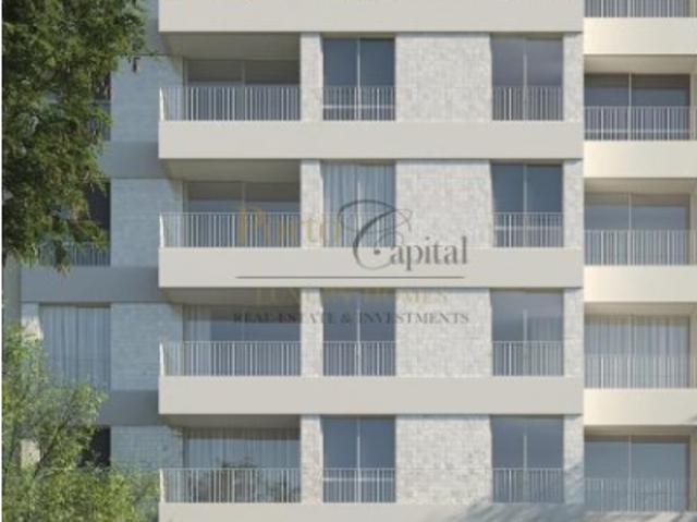 Apartamento venda em Porto