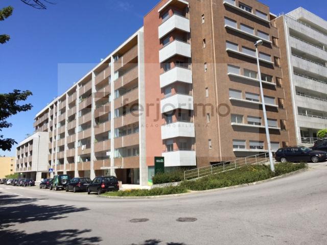 Apartamento alugar em Costa, Guimarães