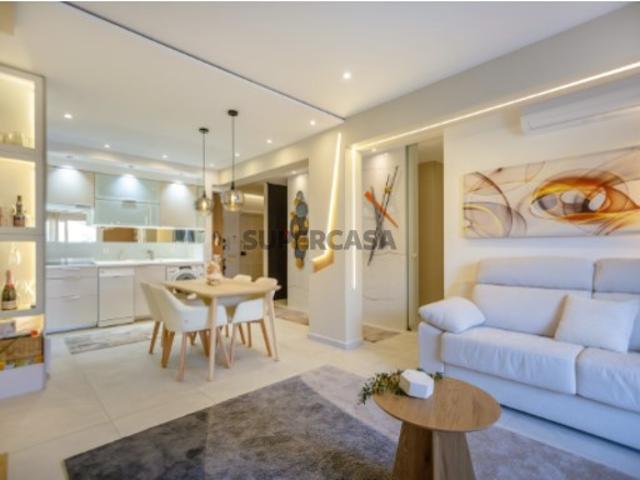 Casa venda em Albufeira e Olhos de Água, Albufeira