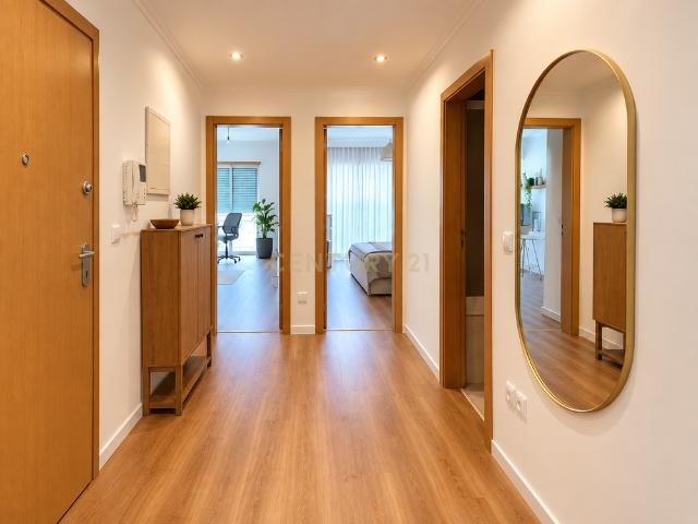 Apartamento alugar em Parque Industrial de Santa Marta do Pinhal, Seixal