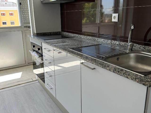 Apartamento alugar em São Francisco Xavier, Lisboa
