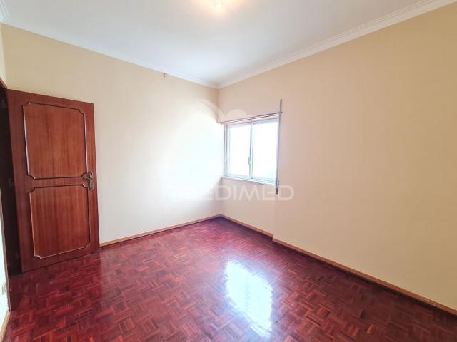Apartamento alugar em Cais de Vila Franca de Xira, Vila Franca de Xira