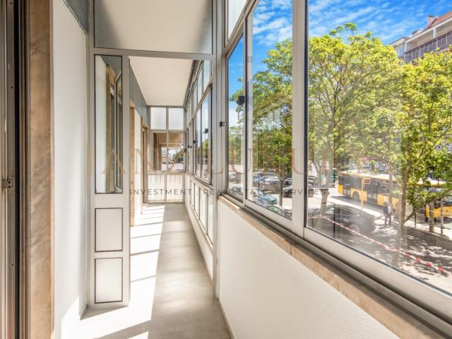 Apartamento alugar em Bairro de São Miguel, Lisboa