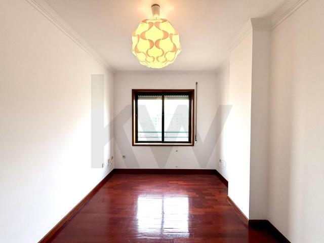 Apartamento alugar em Porto, Cedofeita
