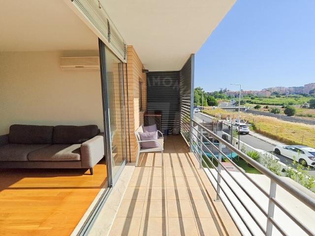 Apartamento alugar em Carcavelos, Cascais